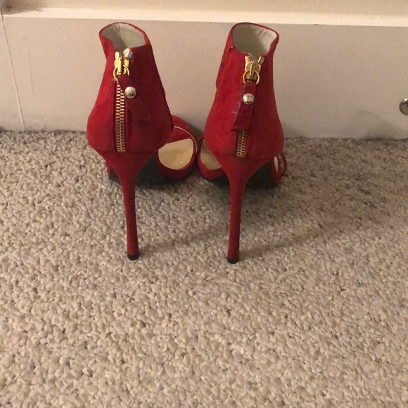 Size 38 Stuart Weitzman sandals - Picture 3 of 3